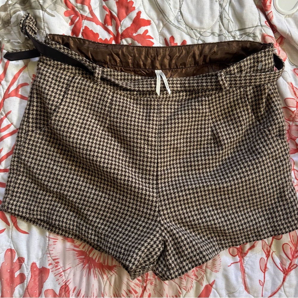 Cotton Candy Brown Houndstooth High Waist Shorts